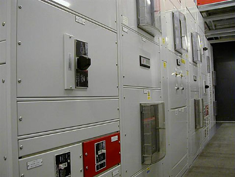 Incomign power distribution controls